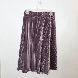 Metrowear Light Purple Velvet Velour Whimsical Pleated Midi Skirt Size Small